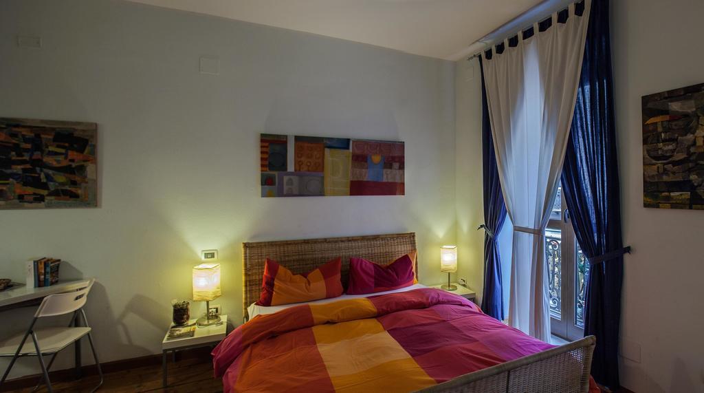 Studio Apartments Centro Storico Via Manno Cagliari Habitación foto
